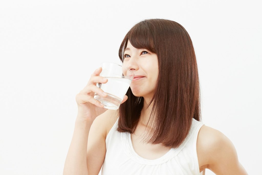 浄水器を使うメリットは？